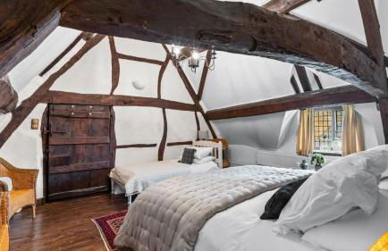 Stourton Manor - Photo 26