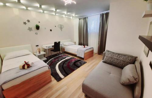 Split Symphony Garden: Modern, new Apartment (4+1), 5 min walk to ˝Firule˝ SAND BEACH, 12 min walk to CITY CENTER - Foto 4