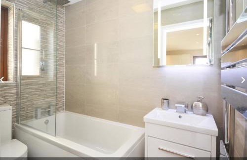 Crosslands Cottage-Luxury retreat nr Bude & hottub - Foto 16