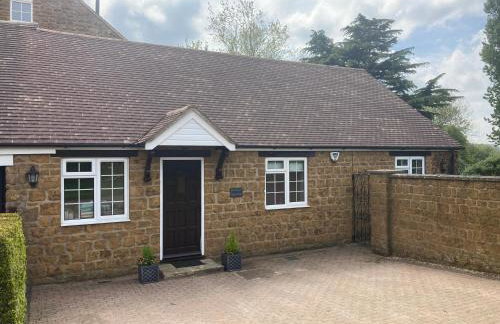 Exclusive 2 Bedroom Apartment with Summer House and Hot Tub - Foto 23