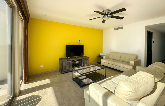 2BR Sunset Escape for Families - Foto 6