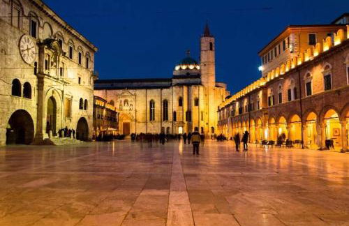 Charme in Centro with private parking - Photo 34