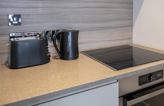 Chocolets - The Kitkat Suite - Photo 35