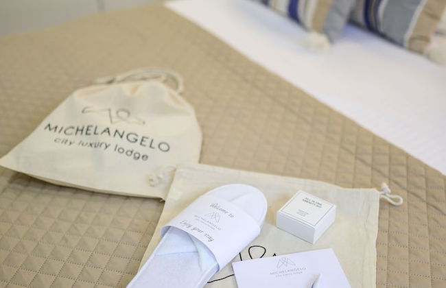 MICHELANGELO CITY LUXURY LODGE - Foto 8