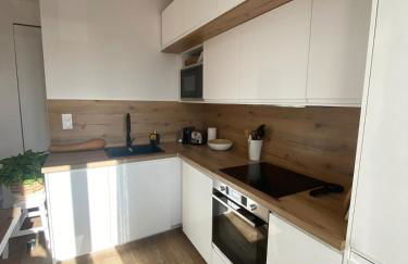 T2 neuf avec vue mer à 2 pas du centre et proche des plages - Foto 13