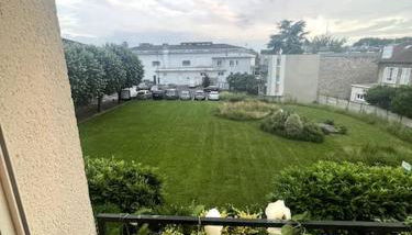 WonderSuite appartement - centre ville avec parking couvert -15mn de Paris et 10 mn de Stade de France, wifi, Netflix - Foto 3, Garden, Garden view