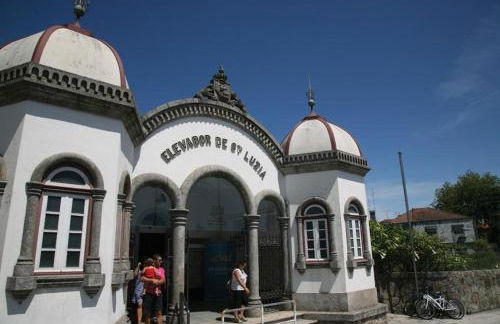 VIANA é AMOR apartamento no centro histórico - Foto 25