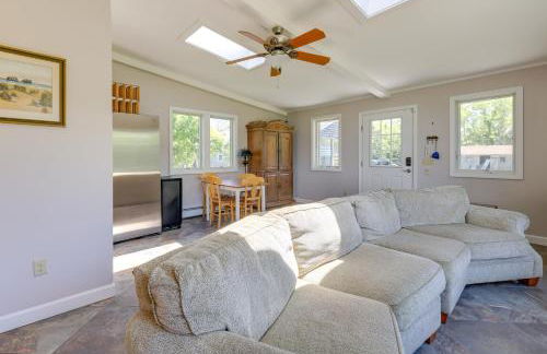 5 Mi to Provincetown! Water-View Beach House - Foto 16