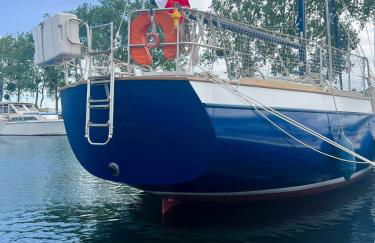 Voilier confortable en bois à cotés des plages et ferries - Photo 8