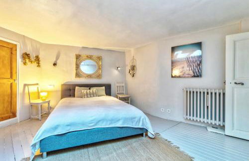 TOWNHOUSE MOUGINS in the old village, fantastic view, sea and mountains - Foto 11