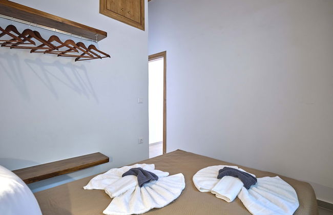 Lefkes Hidden Gem in Lefkes - Photo 9