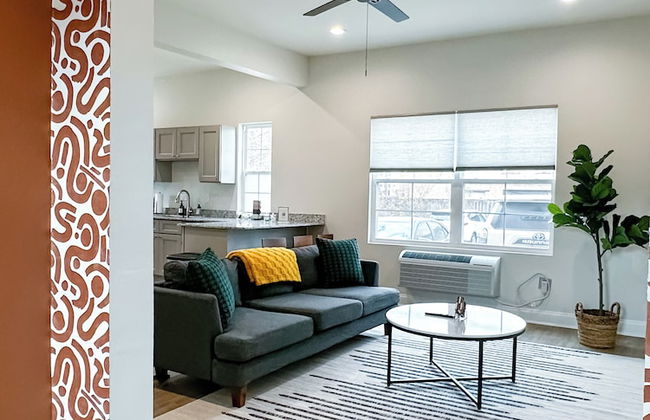 StayAE - Flamingo House - Photo 24