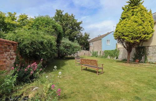 Luxury Flat Sleeps 3 Central Lyme Regis - Photo 5