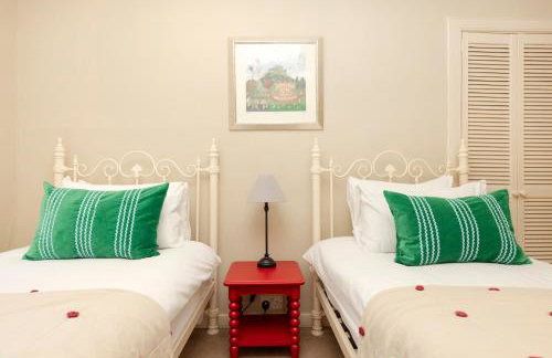 JOIVY Chic and Spacious House at the Heart of the City - Foto 36