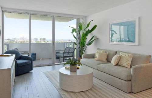 1100 West South Beach Luxe Miami Condos by Joe Semary - Foto 63