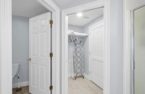 Quiet East End Gulf-Front Condo w/ Heated Pool & Balcony - Foto 12