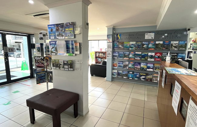 Southern Cross Atrium Apartments - Photo 2