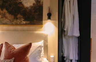 Heartleaf | Modern Lux Mirror Home | HotTub - Foto 20