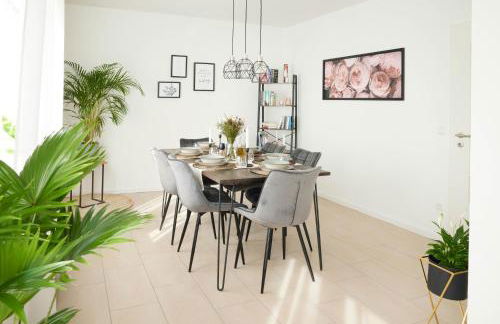 Ajko Homes - Design Apartment - Parkplatz - Balkon - Netflix - 6 Pers - Foto 13