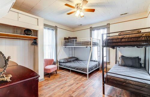 Wine, Dine and Unwind Hermann Home with Spacious Yard - Foto 15