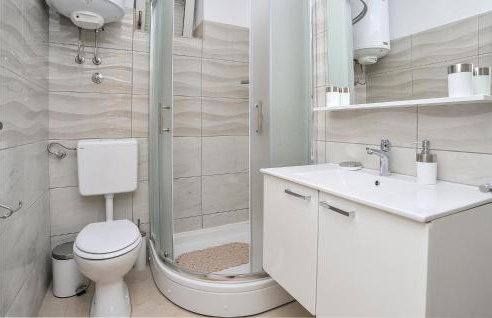 Five-Bedroom Holiday Home In Gorica - Foto 45