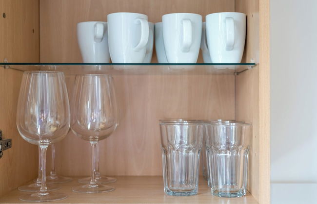 Spacious 1 Bedroom Apartment w/ Parking in Crawley - Foto 12