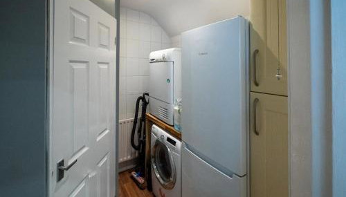 Whole Town House - Town centre! - Foto 5