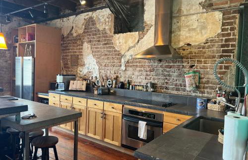 Condo On Broughton St with Elevator and Reserved Parking - Foto 24