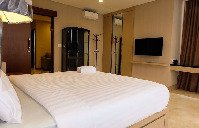 Best South 1BR L'Avenue Apartment - Photo 9