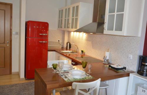 Kalavrita Luxurious Apartments - Photo 6