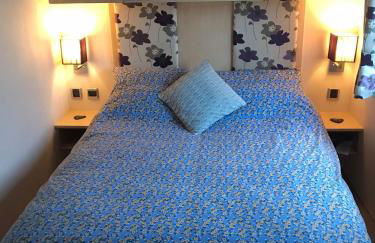 Two x 6 Berth static caravan on Lyons Robin Hood Rhyl North wales - Photo 58