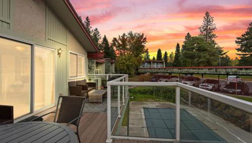 Modern Amenities Gas Fireplace Central Location - Foto 2