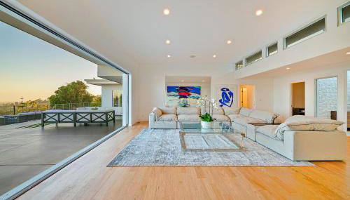 Stunning Modern Estate in BH with Pool, Spa, and Views - Foto 3