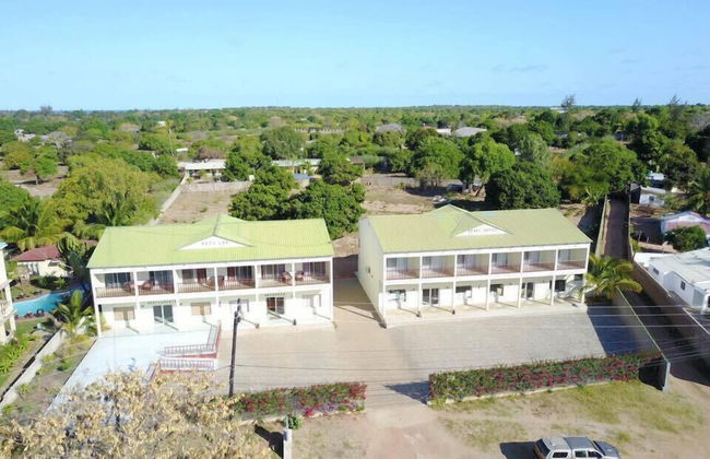 Rezz Aparthotel - Photo 27