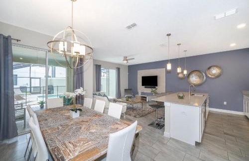 4964RS TOWNHOUSE 4 BEDROOMS & 3 BATHROOMS + POOL - Foto 1