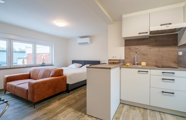 Cosy Apartment Near Center - Photo 3