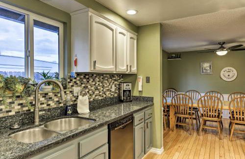 Game Room Fun! Medford Family Retreat - Foto 8