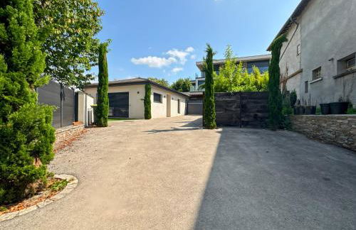 Modern 2 bedroom house, sleeps up to 6 - Photo 16