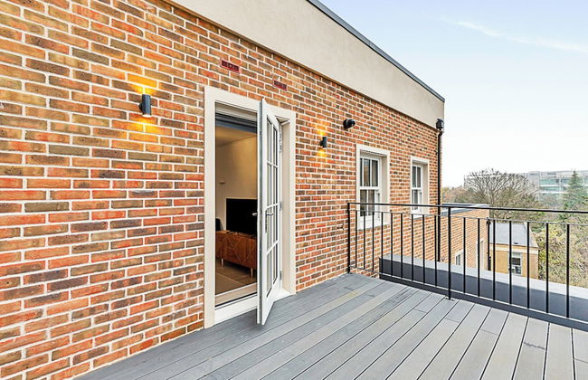Sunny 2-bed Flat in Chiswick - Foto 23