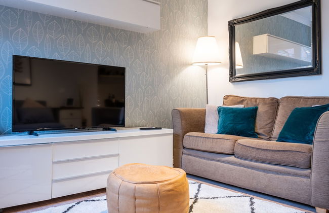 Llansannor Drive by Tŷ SA - Free Parking - Photo 20