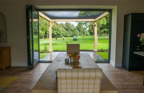 Stunning Edinburgh 1820s stables converted house - Foto 5