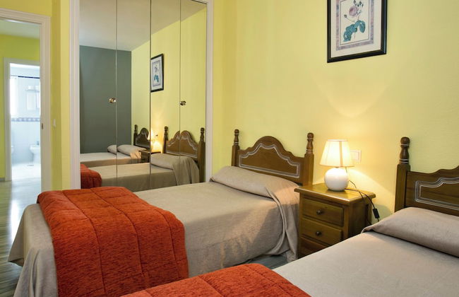 Apartamentos Ona Campanario - Photo 10