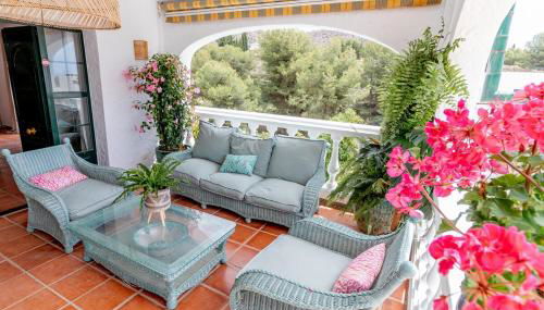 Villa Aroha - Huge Villa, Sea Views & 2 pools - Foto 2