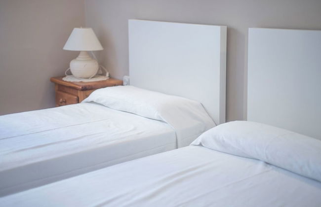 Apartamentos Montserrat 32 - Photo 2