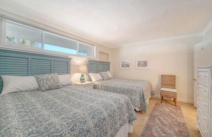 Walkable to Beach, Restaurants, Entertainment! - Photo 20