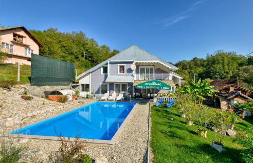 Awesome Home In Nespes - Foto 1