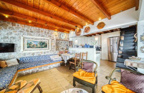 Magical View, Villa Asproneri, Kamena Vourla - Photo 124