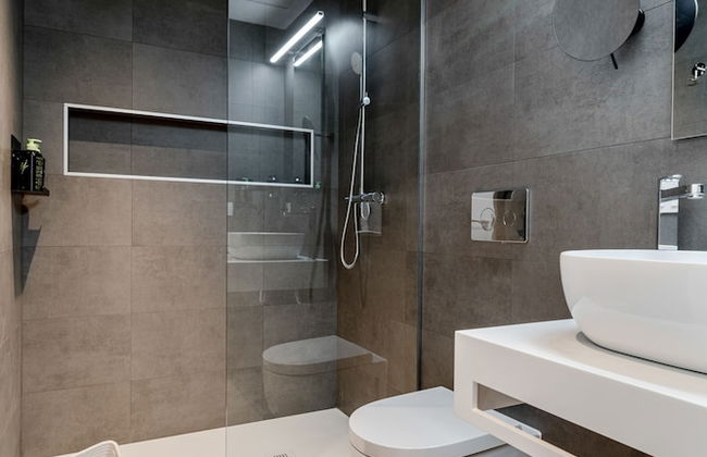 Limehome Sevilla Ronda de Capuchinos - Photo 51