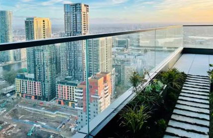 2 Bedrm Apartment Wrap Balcony Spa Gym Pool Sauna - Foto 12