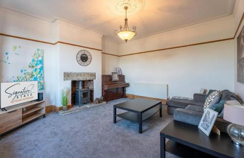 Spacious 4-Bedroom Home, Sleeps More with Extra Beds - Foto 7